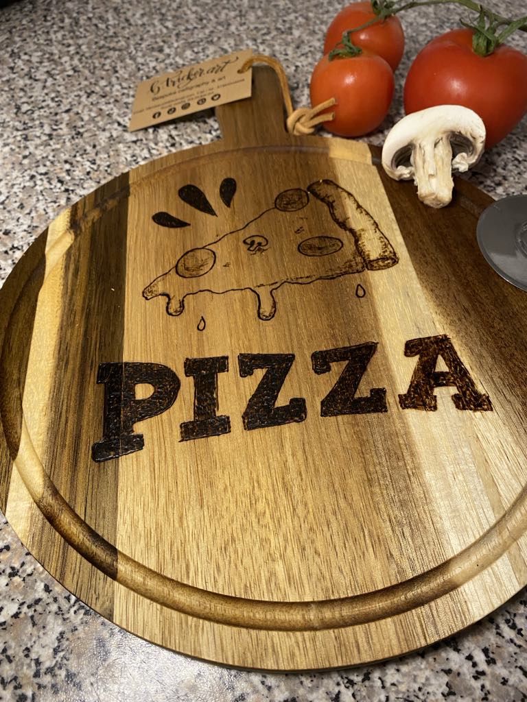 Engraved Pizza Board