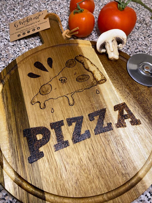 Engraved Pizza Board
