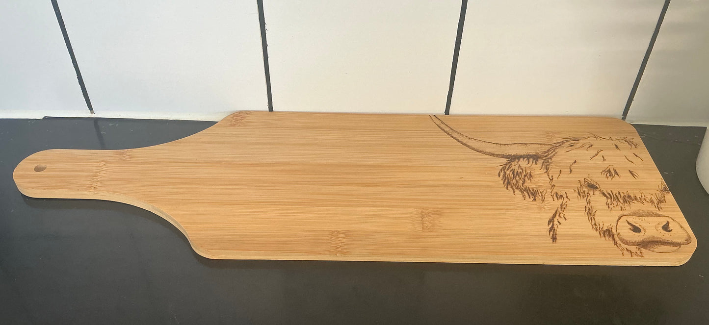 Highland Cow Bamboo Serving Board – Handmade Rustic Chopping Board Gift - Cheese & Charcuterie Serving Platter