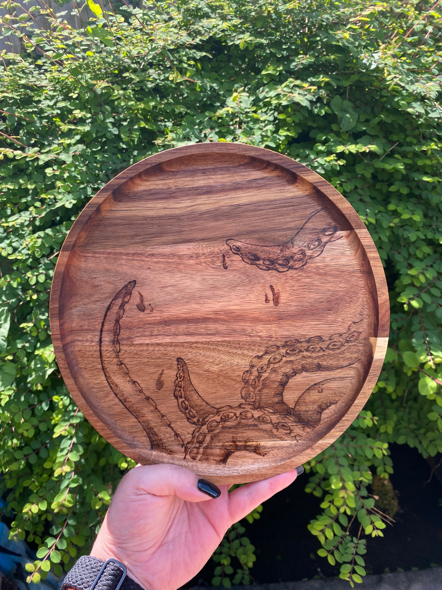 Kraken wooden round plate / tray