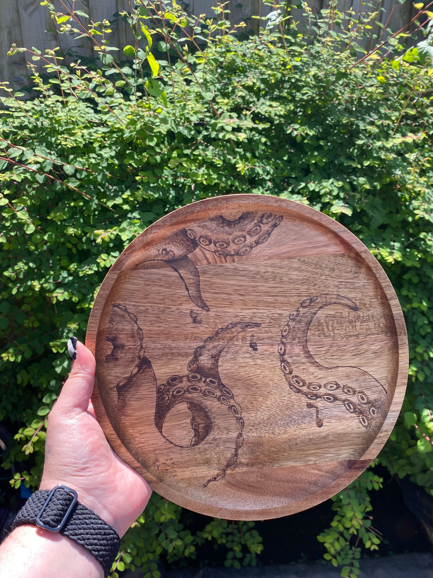 Kraken wooden round plate / tray