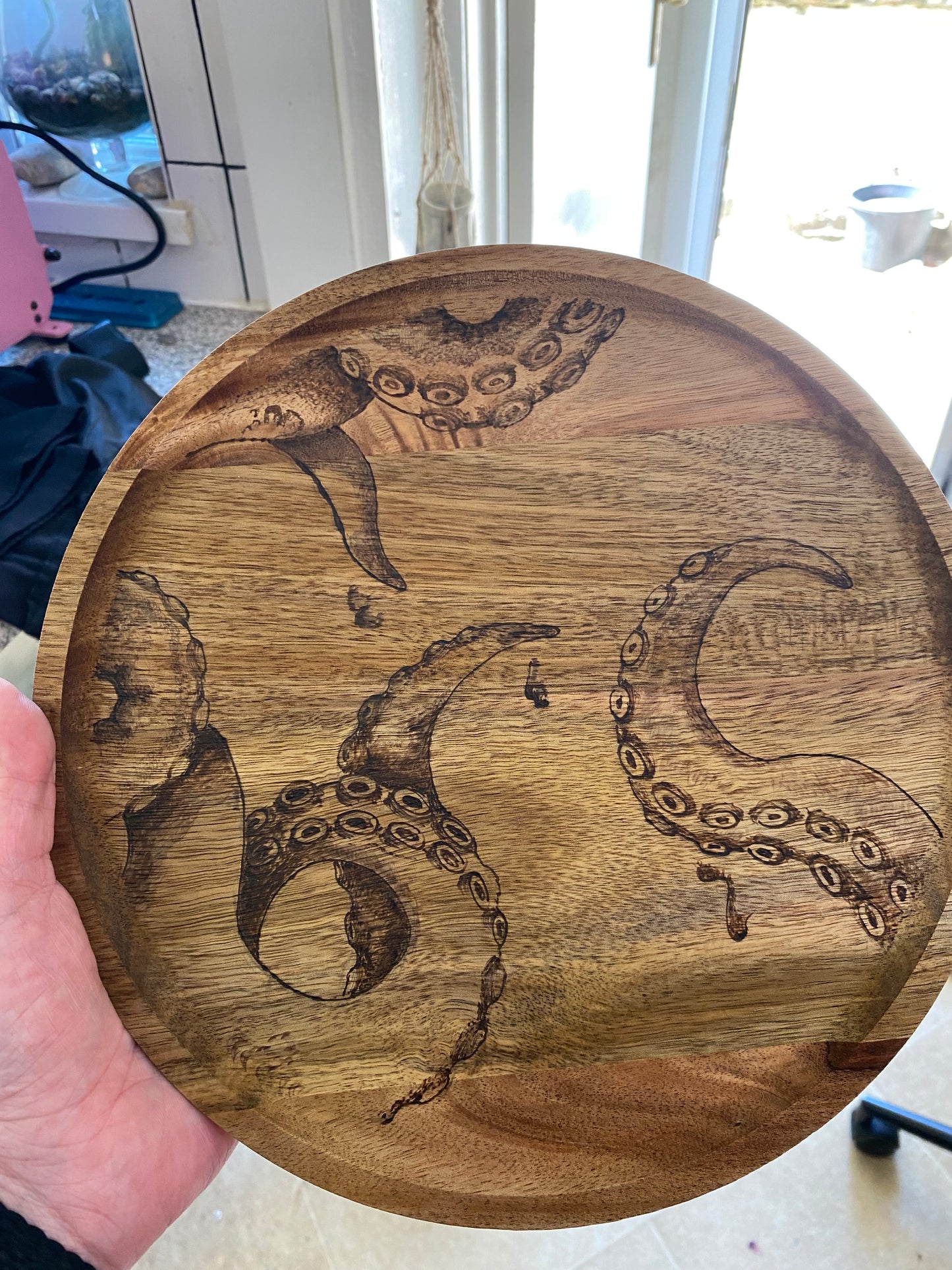 Kraken wooden round plate / tray